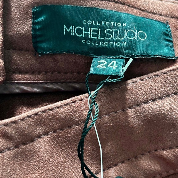 FAUX SUEDE SKIRT, TOFFEE, SIZE 24, BACK ZIPPER, FRONT POCKETS, FRONT SLIT, FEELS - Picture 10 of 10